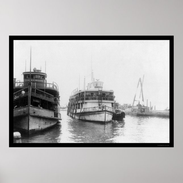 Schleppkahn für Einwanderer auf der Insel Ellis, N Poster (Vorne)