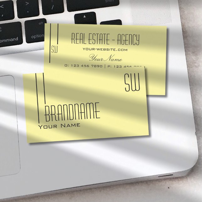 Schlicht Pastellgelb mit Monogramm Beruflich Visitenkarte (Von Creator hochgeladen)