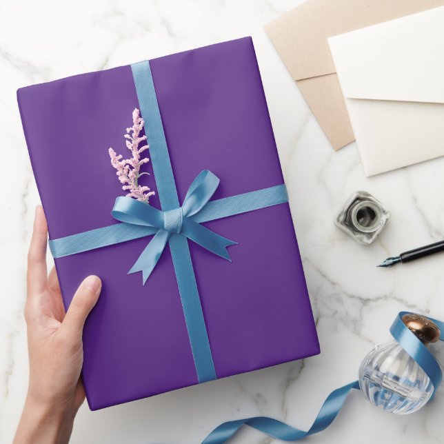 Schlicht-Sporty-Lila-Farbton Geschenkpapier (Schenken)