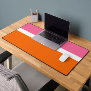 Schlichte Farbblockgestaltung in rosa, orange Schreibtischunterlage