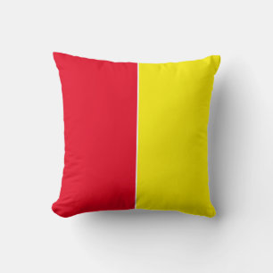 Schlichte, gelbe und rote Farben Kissen