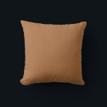 Schlichte Kupferfarbe Kissen<br><div class="desc">Die Farbe des Kupfer ist tief,  warm rötlich-braun. Häufig in der Natur gefunden,  besonders in Felsen und Boden. Hex# AE703F Copper hat eine starke und lebendige Beziehung zu Luxus und Reichtum. Es ist eine großartige Wahl,  um eine Touch von Eleganz in jedem Look oder Design hinzuzufügen.</div>