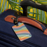 Schlichte Regenbogen-Streifen farbenfroh CUSTOM Gepäckanhänger<br><div class="desc">Fügen Sie Ihrem Gepäck etwas Flair mit diesem hübschen Muster hinzu. Hand von mir gezeichnet, für dich! Karo in meinem Shop für mehr Farben und Muster, dazu passendes Zubehör wie Grußkarten, Flip Flops, Küchentücher, Kissen, Tasse und Duschvorhänge. Sie können immer Ihren eigenen Text hinzufügen. Lass mir Bescheid, wenn du etwas...</div>