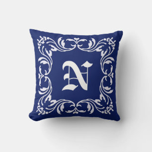Schlichter blauer Hintergrund Damask Monogram Kissen
