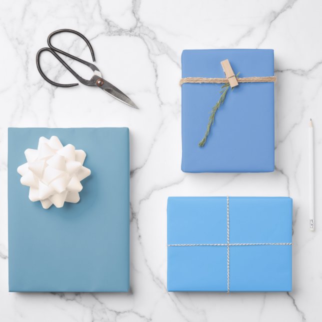 Schlichter Moonstone Little Maya Blue Shades 3 Ton Geschenkpapier Set (Vorderseite)