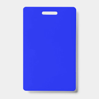 Schlichter Saphir in fester Farbe, leuchtend blau Ausweis
