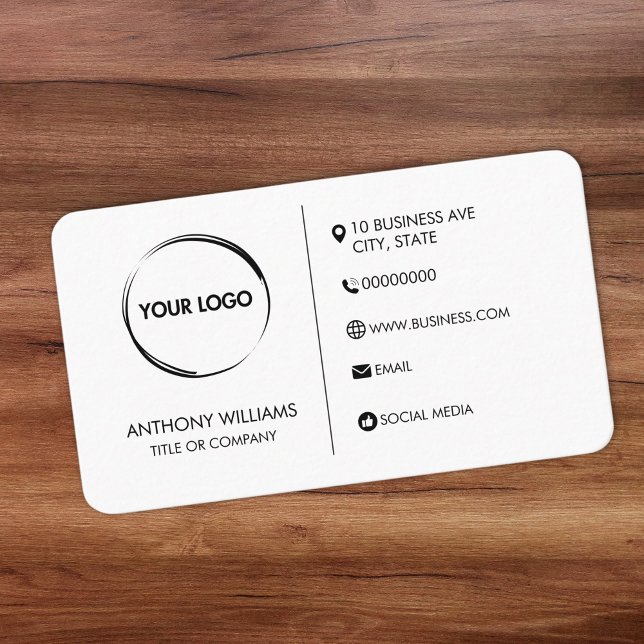 Schlichtes weißes allgemeines Design Visitenkarte (plain white generic design business card template.)