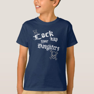 Schließen Sie oben die Töchter zu (dunkel) T-Shirt
