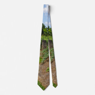 Schlips mit gebogener Mauer Krawatte