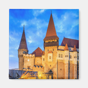 Schloss Hunyad - Schloss von Corvin in Hunedoara. Magnet