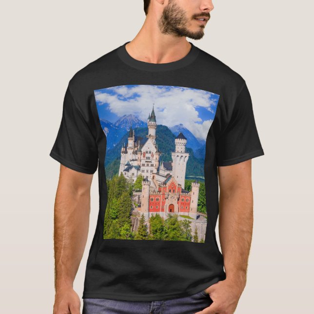 Schloss Neuschwanstein, Deutschland  T-Shirt (Vorderseite)