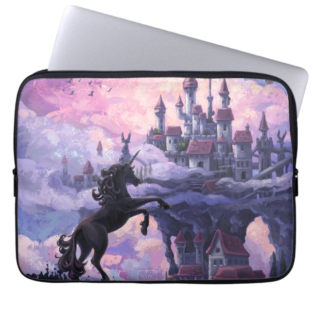 Schloss Unicorn Laptopschutzhülle (Vorderseite)
