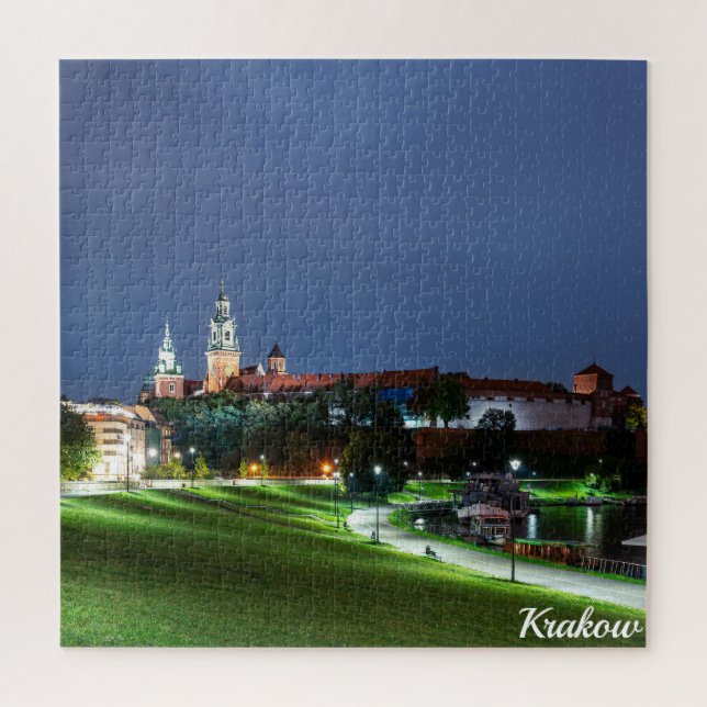 Schloss Wawel in der Nacht in Krakau, Polen (Vertikal)