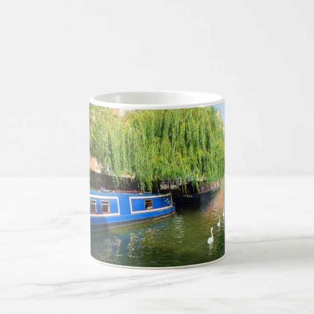 Schmale Boote in Lincoln Kaffeetasse (Mittel)