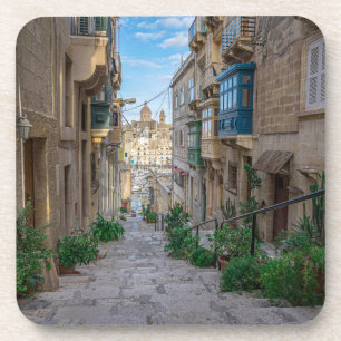 Schmale Steine Straße in Malta Getränkeuntersetzer
