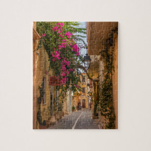 Schmale Straße im alten Rethymnon, Kreta, Grieche