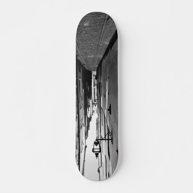 Schmale Straße in Stockholm Skateboard (Vorne)