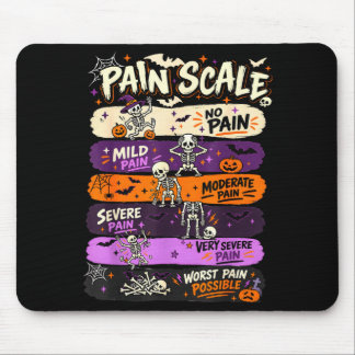 Schmerzbewertungsskala gruseliger Skelett-Krankens Mousepad