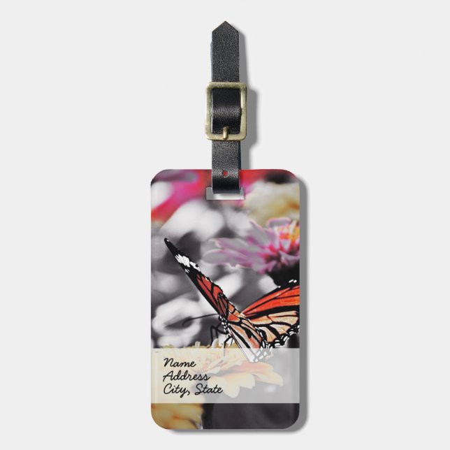Schmetterling auf Blume Gepäckanhänger (Vorderseite vertikal)