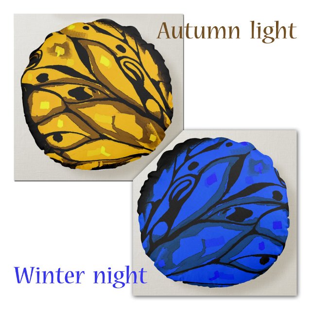 Schmetterling auf zwei Seiten (Herbst, Licht und W Rundes Kissen (Von Creator hochgeladen)