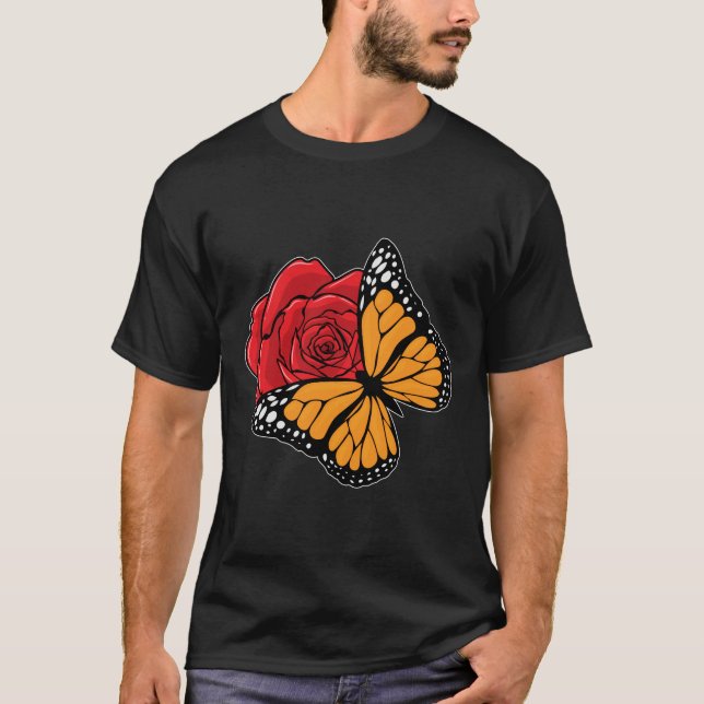 Schmetterling mit Rose T-Shirt (Vorderseite)