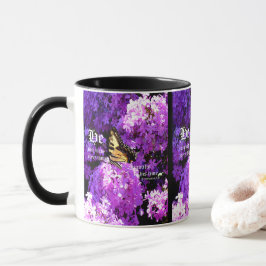 Schmetterling und Phlox, Ecclesiastes 3:11 Tasse