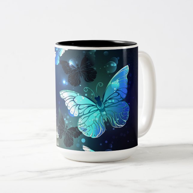 Schmetterling Zweifarbige Tasse (VorderseiteRechts)