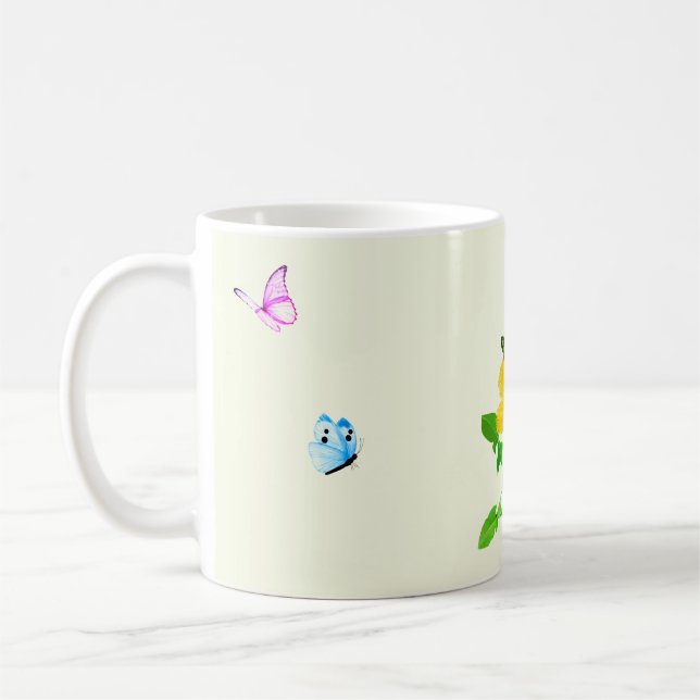 Schmetterlinge auf blassgelber Tasse (Links)
