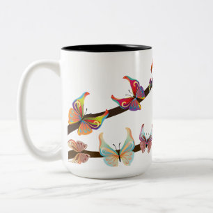 Schmetterlinge auf einem Zweig Zweifarbige Tasse