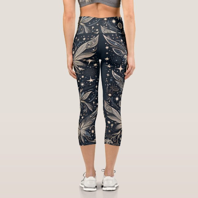 Schmetterlinge im Mondlicht Capri Leggings (Rückseite)