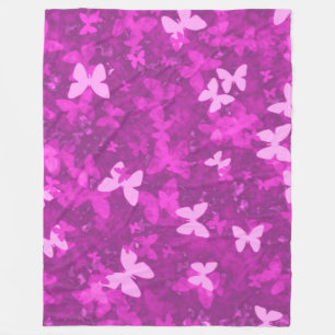 Schmetterlinge in der rosa Fleecedecke