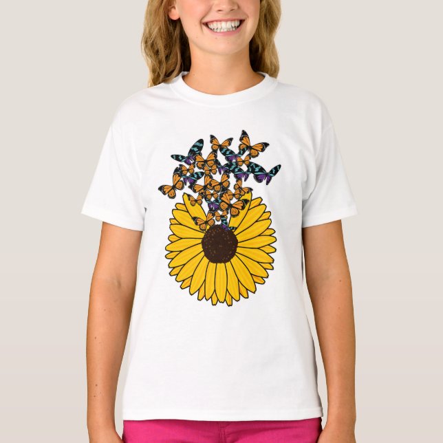 Schmetterlinge mit Sonnenblumen T-Shirt (Vorderseite)