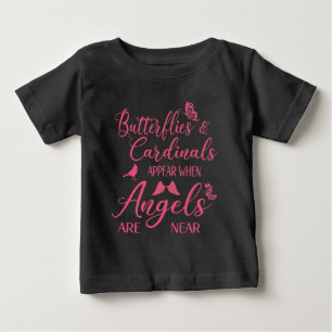 Schmetterlinge und Kardinäle erscheinen, wenn Enge Baby T-shirt