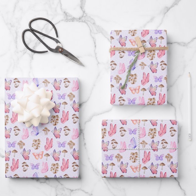 Schmetterlinge und Pilze auf blassem Lila Geschenkpapier Set (Vorderseite)