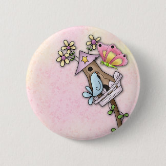 Schmetterlings- und Vogelsitzung am Birdhouse Button