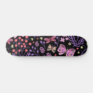 Schmetterlingsfarben und Blume Rose niedlich Skateboard