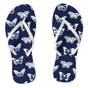 Schmetterlingskizze, blau und weiß flip flops