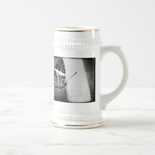 Schmetterlingsüberquerung Bierglas