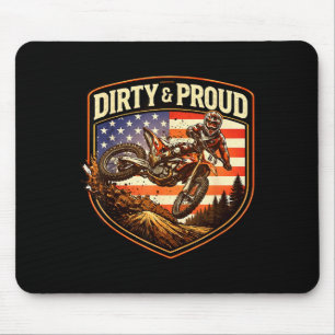 Schmutziger und stolzer Dirtbike-Fahrer American M Mousepad