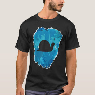 Schnecke in einem Eisblock für die Ewigkeit T-Shirt