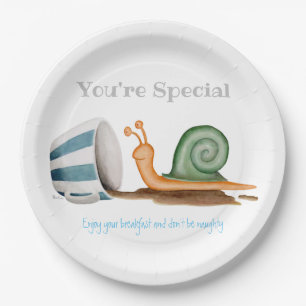 Schnecke und gestreifte Tasse Pappteller