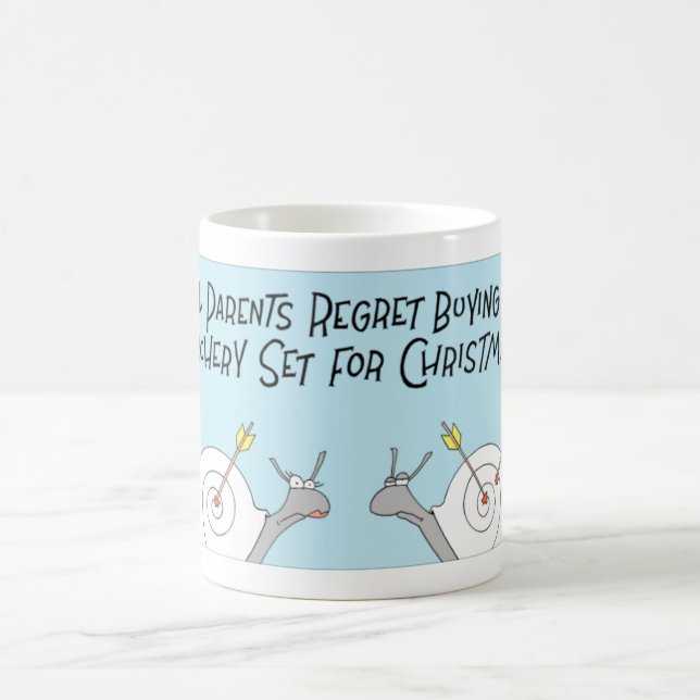 Schneckebogenschießen Weihnachtsgeschenk Kaffeetasse (Mittel)