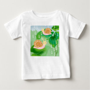 Schnecken auf Blättern im Garten Baby T-shirt