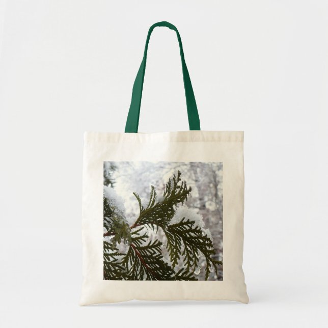 Schnee auf Evergreen Branchen Tragetasche (Vorne)