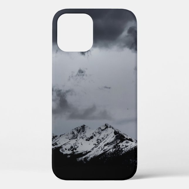 SCHNEE BERG UNTER DRAMATISCHEN SCHWANGERN Case-Mate iPhone HÜLLE (Rückseite)