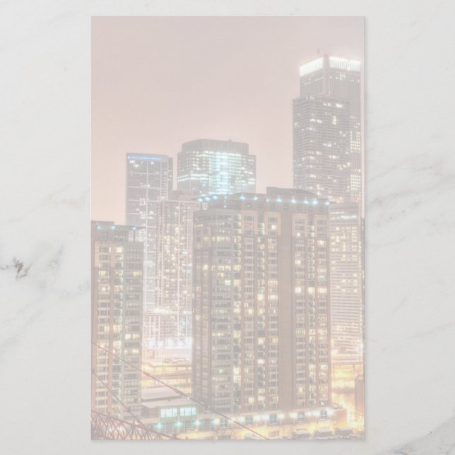 Schnee fällt über Skyline am Abend in Chicago Briefpapier (Vorderseite)
