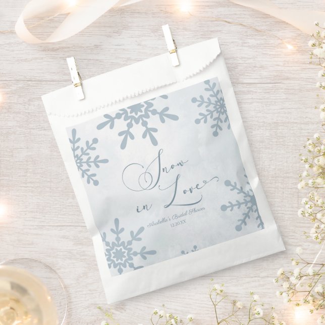Schnee in der Liebe Winter Wunderland Brautparty Geschenktütchen (Ausgeschnitten)