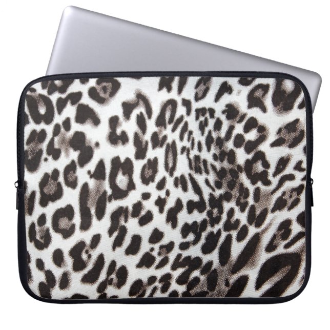 Schnee-Leopard-Pelz Laptopschutzhülle (Vorderseite)