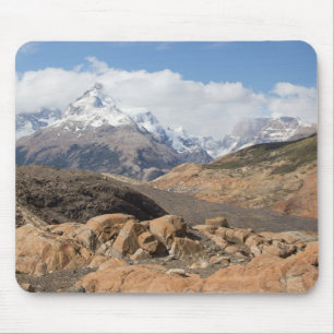 Schnee-Mit einer Kappe bedeckte Berge Mousepad