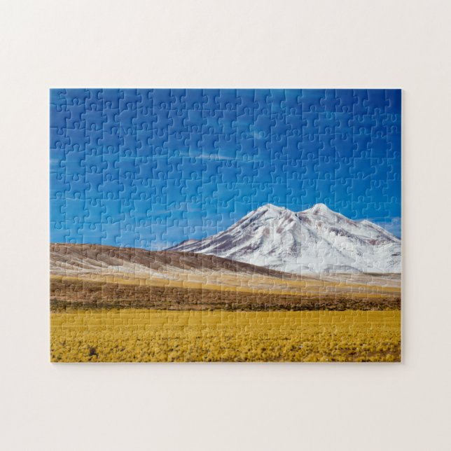 Schnee - mit einer Kappe bedeckte Berge und Puna (Horizontal)